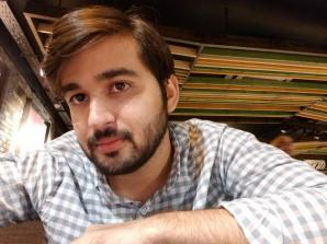 Zahid  (Pákistán , Islamabad - 24 let)