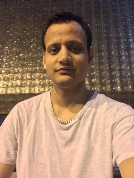 Vishal Sharma  (Indie , Haryana  - 29 let)