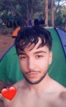 Ilyass (Alžírsko , Chlef  - 23 let)