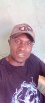 Tim (Keňa , Mombasa - 34 let)