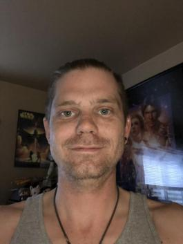 Andrew (USA, Colorado Springs - 37 let)